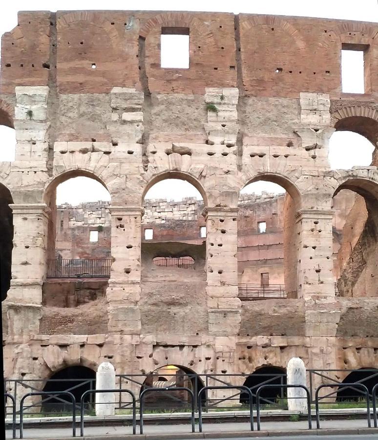 Teatime Al Colosseo Roma Exterior foto